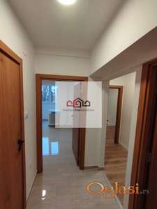 TROSOBAN STAN 53M2 KOMPLETNO RENOVIRAN