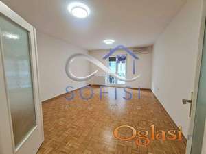 Novi Sad, Ul.Železnička - Odličan poslovni prostor ID#1033