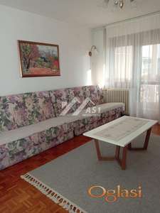 Izdaje se lep dvosoban stan u Branimira Ćosića ID#5914