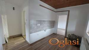 Odlicana  2-etažna kuca na Telepu