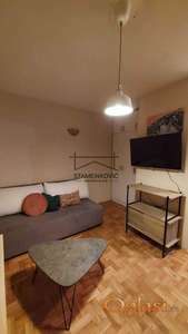 Prodaje se garsonjera na Bulevaru Evrope ID#6954