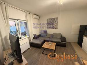 Na prodaju dvosoban stan površine 38m², smešten u prizemlju na odličnoj lokaciji!