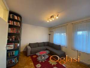 Moderna, nameštena garsonjera - Grbavica