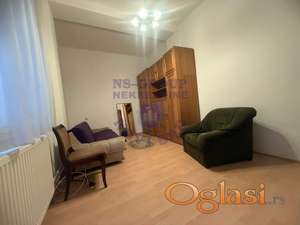 Futoška-useljiv uknjižen odličan