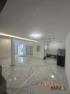 NOV, DELIMIČNO NAMEŠTEN KOMFORAN TROSOBAN STAN U HEROJA PINKIJA, BLIZU LIMANA, PARKING MESTO