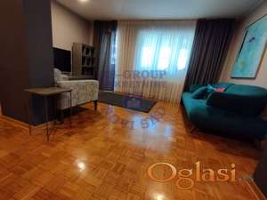 Četvorosoban stan - Podbara