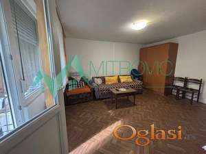 PORODIČAN, TROSOBAN STAN - NOVO NASELJE 