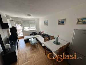 Dvoiposoban stan - 60m2 - Grbavica