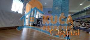 Izdaje se stan u Durlanu