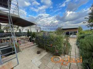 Ušuškana spratna kuća na Trandzamentu!