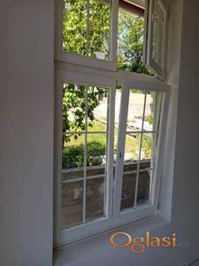 Na prodaju 1 okrugli prozor I kvalitetni drveni