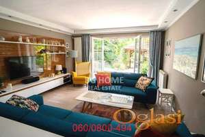 Luks kuća sa 11.5 ari placa, Borča, kod vile Anđela ID#3442