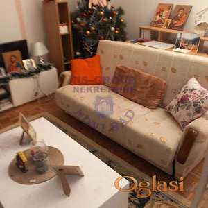 Izdaje se lep, renoviran i namešten PETFRIENDLY dvosobni stan na Šarengradu.