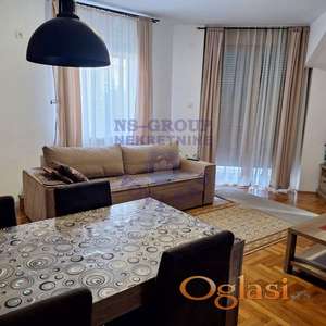 558310-Trosoban stan na Zlatiboru!