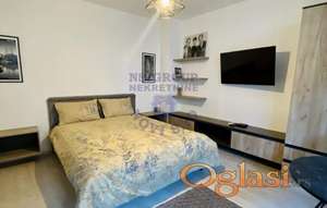 Fantastičan jednoiposoban stan u centru