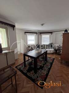 Izdaje se odličan jednoiposoban stan na Bulevaru Nemanjića, 47m2