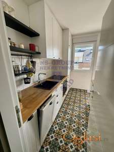 Predivan trosoban stan na atraktivnoj i sve traženijoj lokaciji u novosadskom naselju Podbara