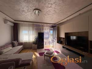 Cetvorosoban stan na Somborskoj rampi,86m2