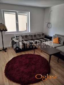 Izdaje se dvosoban stan u Duvaništu, 60m2!