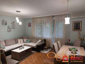 RENOVIRAN STAN U BEČEJU