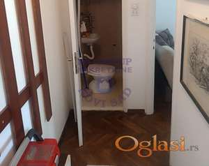 Na prodaju jednosoban stan na Satelitu.