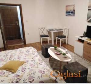 Izdavanje jednosobnog stana-stan na dan  30e