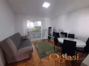 Izdaje se jednoiposoban stan u kući, na Trošarini, 58m2