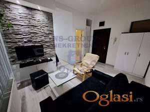 Garsonjera - Železnička stanica