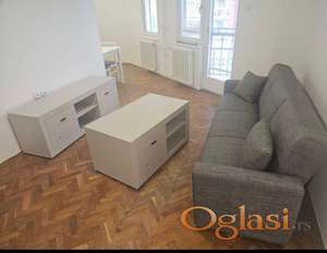 Novo opremljen stan 5 min od Spensa  290e!