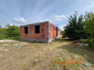 Plac u Rumenci na kom je započeta gradnja kuće !