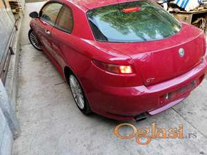 Alfa Romeo GT zadnje staklo