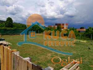 Izdaje se plac na Panteleju, 400m2!