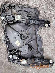 Golf 6 prednji levi podizac Originalni delovi  Moguca ugradnja delova  Alfa Romeo 147-156-166-159-GT-MiTo-Giulietta Fiat bravo 2 - croma -grande punto -multipla 2 -punto 3 -stilo-idea Freemont Panda 3 500L 500 Lancia ypsilon-delta-musa-lybra Volkswagen Golf 6  Ukoliko zelite da porucite Posaljite poruku preko sms poruke ili pozovite na telefon 0616115961