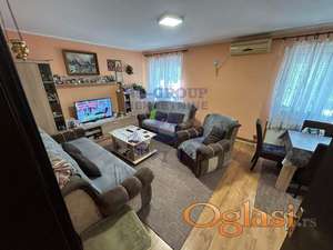 Spratna kuća na Čeneju