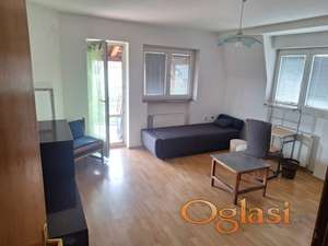 Izdajem nameštenu dvokrevetnu sobu na Adicama – 100€ po osobi(Svi računi uključeni)
