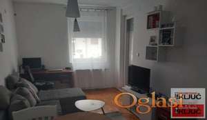 Dobar Jednoiposoban stan na Podbari