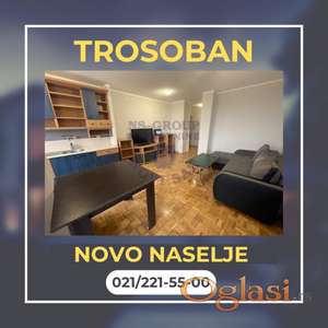Komforan trosoban na dobroj lokaciji
