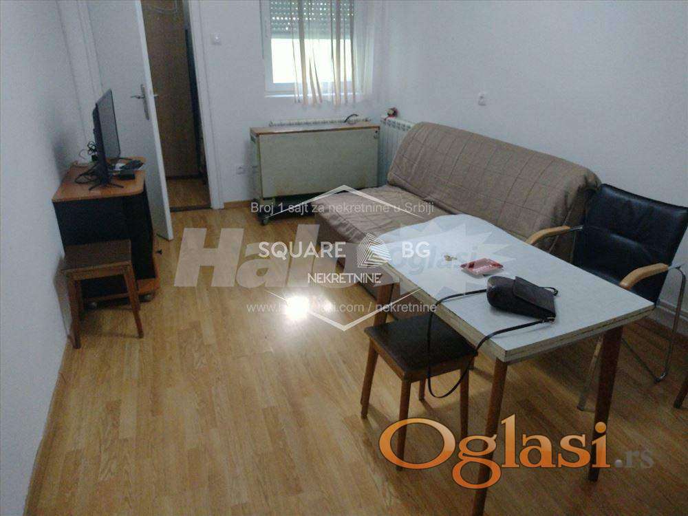 Centar, 1.0 namešten — fotografija