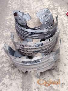 Fiat 500x potkrila Originalni delovi  Moguca ugradnja delova  Alfa Romeo 147-156-166-159-GT-MiTo-Giulietta Fiat bravo 2 - croma -grande punto -multipla 2 -punto 3 -stilo-idea Freemont Panda 3 500L 500 500x Lancia ypsilon-delta-musa-lybra Volkswagen Golf 6  Audi a3 2012-2020 Volkswagen Passat B7  Ukoliko zelite da porucite Posaljite poruku preko sms poruke ili pozovite na telefon 0616115961