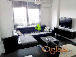 Lep trosoban stan na dobroj lokaciji na Paliluli ID#7280