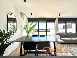Sazonova. Prelep Penthouse. 2 garažna mesta!