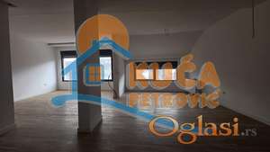 Izdaje se poslovni prostor 140m2 plus terasa 55m2