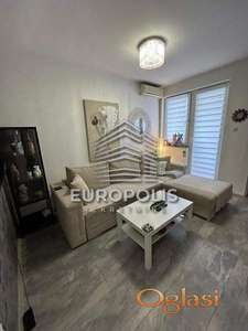 Funkcionalan dvosoban stan na Lekinom brdu. ID#8575