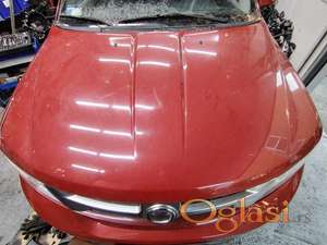 Fiat Freemont hauba crvena kod boje PRH-Deep cherry red crystal pearl - crvena