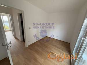 Odličan četvorosoban stan u Sremskoj Kamenici! 94m2