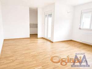 Stan,PETROVARADIN,PETROVARADIN,kv: 65, € 400, ID: 9101961