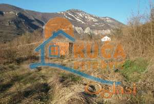 Plac Ostrovica