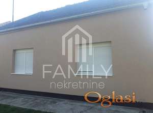 Na prodaju kuća u Bačkoj Palanci sa prostranim placom od 6 ari - 75000e