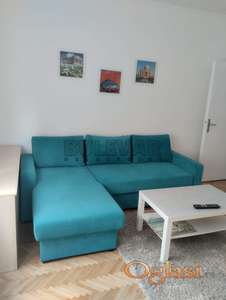 Izdaje se odličan stan na Panteleju, 65m2