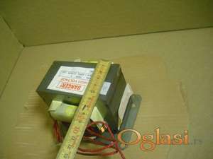 Trafo mikrotalasne 700e 3